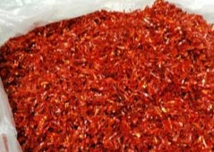 China Tianjin Dried Red Chilli Flakes 3mm Dried Crushed Chillies HACCP on sale