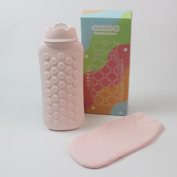 Natural Rubber Hot Water Bottles BPA Free Durable Large Capacity Hot Water Bag For Pain Relief