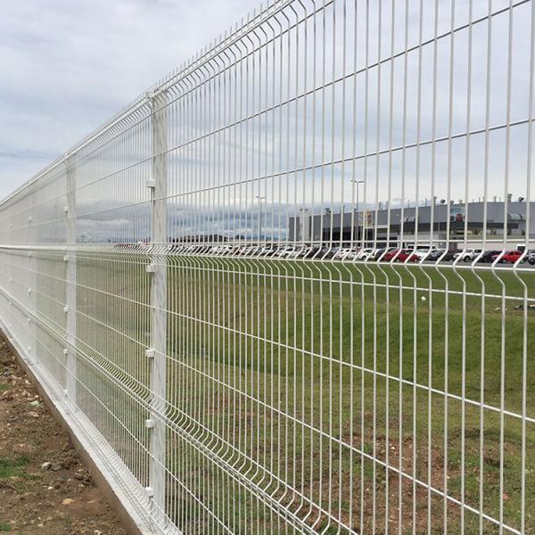 Curved Steel Wire Mesh Fence Metal Grid Fence 1530mm 2030mm