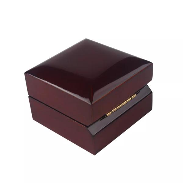 OEM Full Color Printed Boxes Leatherette Paper With Gold Hot Foil Stamp