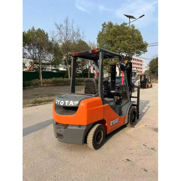 3 tons of second-hand Toyota diesel forklift, Toyota Forklift 8FD30
