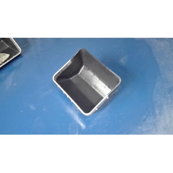 Plastic Material Pig Self Feeder For Pig Farrowing Farming Equipment