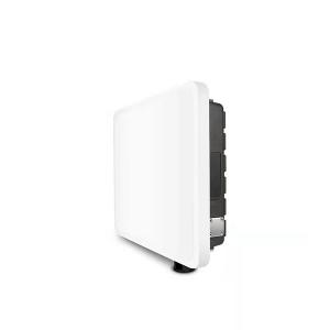 Quality 2.4GHz 5.8GHz Gigabit White Outdoor Dual Band Signal Repeater With 4 Antennas for sale