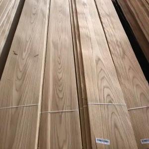 China Natural Oak Veneer Panels , FSC Red 0.45mm Oak Wood Veneer For Flooring on sale