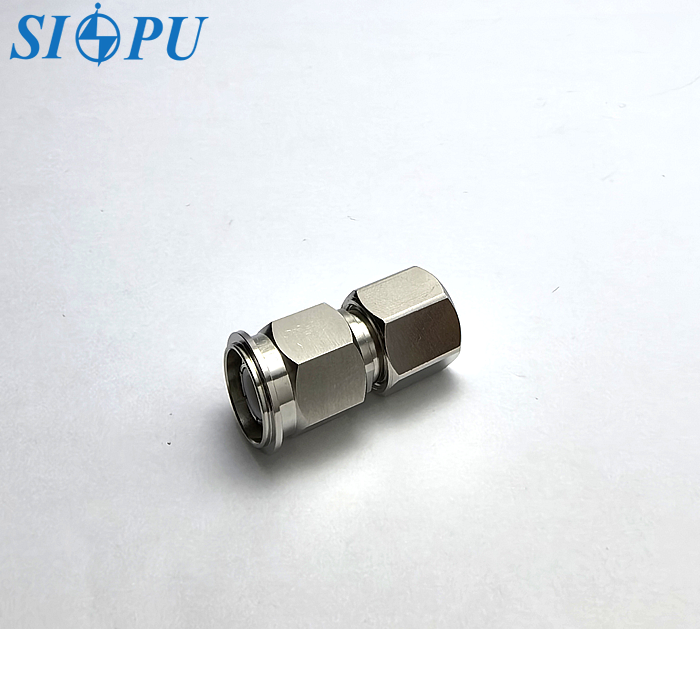 China Openresty Server Threaded Neill-Concelman Connector The Essential Component for Server Applications on sale