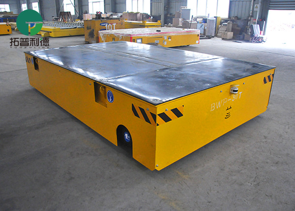 Dual motor rechargeable remote control heavy duty trackless flat cart