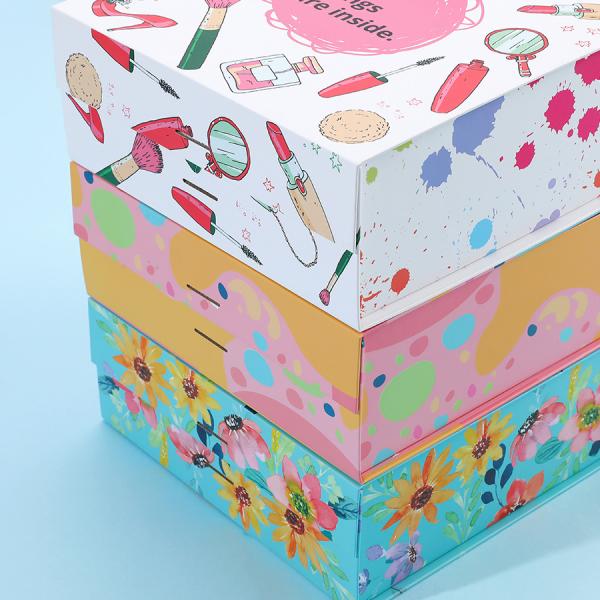 Custom Clothing Paper Gift Box with Luxury Foldable Design and Magnetic Closure