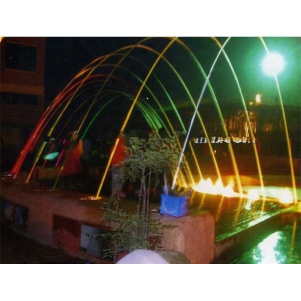 304 Stainless Steel Jumping Jet Fountain Nozzle Glazed Column Water Fountain For Watching