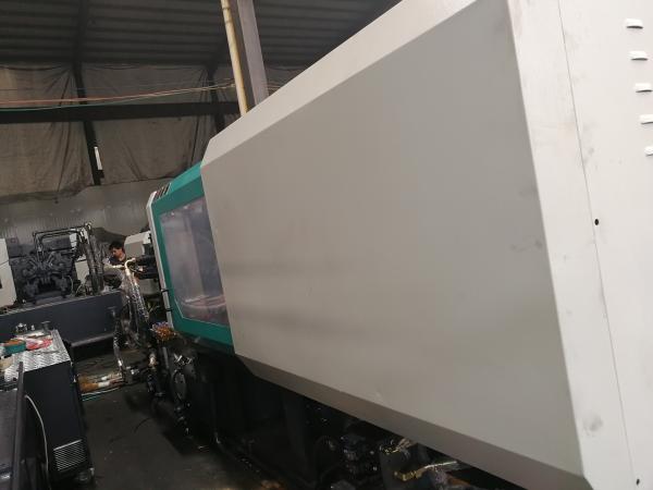Buy Stable Output Plastic Injection Molding Machine 90 - 40000 Injection Weight at wholesale prices
