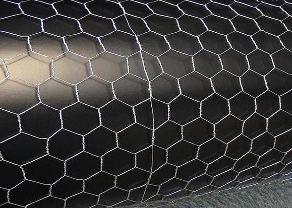Buy Low Carbon Steel Galvanized Hexagonal Wire Mesh 35kg/M2 Large Size Twist Mesh at wholesale prices