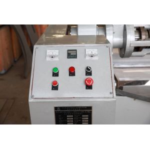 Compact Edible Oil Extraction Machine Space Saving With Protective Cover