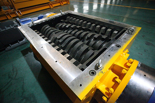 50/60HZ Solid Waste Shredding Machine RGY900 Practical High Performance