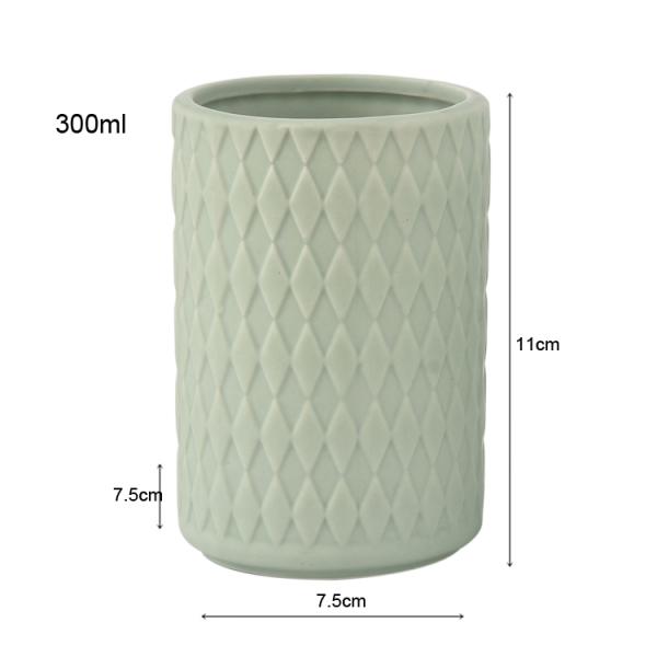 Commercial Sustainable Ceramic Bathroom Set Luxury For Bathroom Accessories