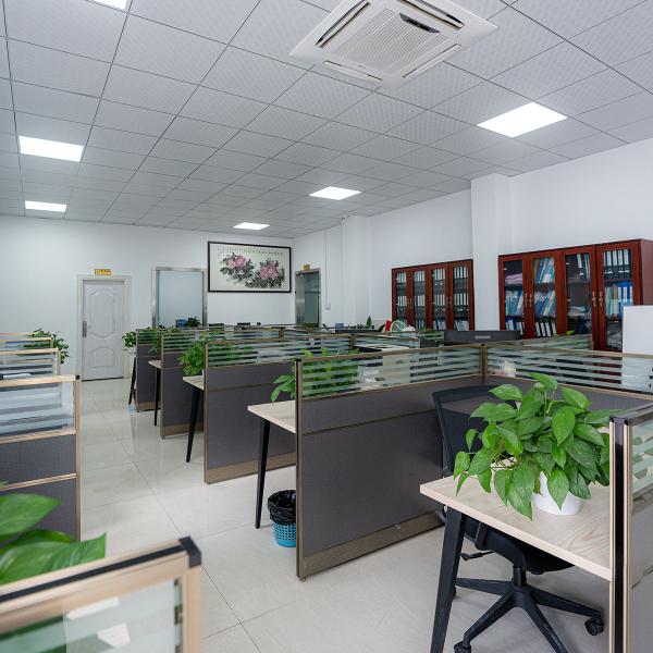 24 Micron Glossy BOPP Adhesive Coated Cold Laminating Film for Labels and Flexo Graphics Lamination