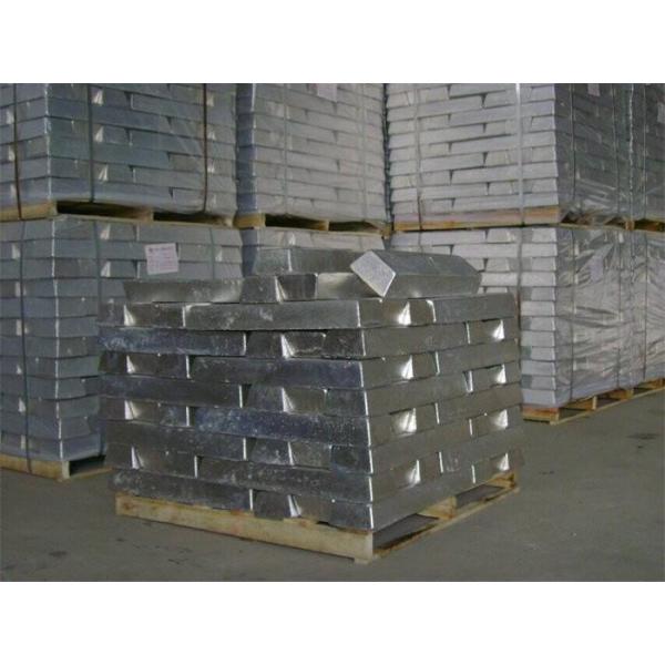 99.8% Magnesium Metal Ingot 12kg Relatively Strong Reduction Magnesium Ingot