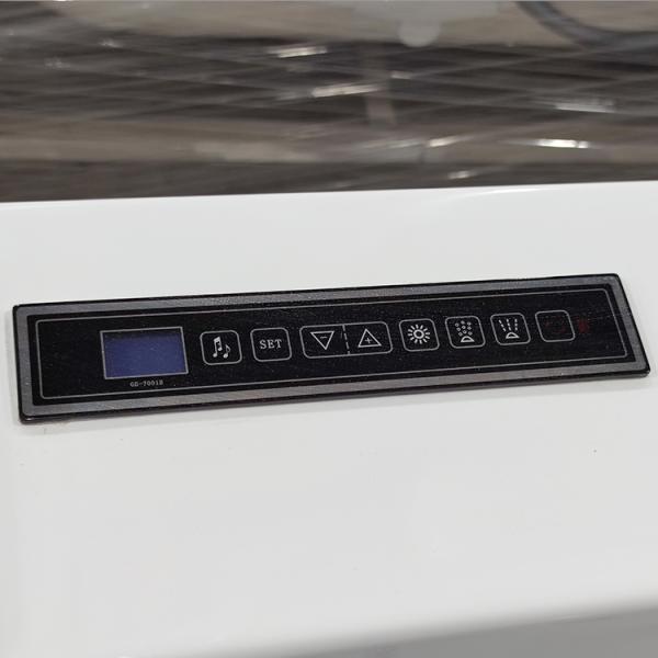 70 Inch 2 Person Corner Whirlpool Bathtub Freestanding With Shower Luxury