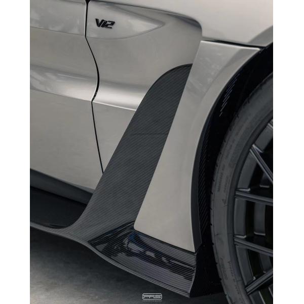 2020 Vantage Aston Martin Body V12 F1 Style Kit Front Rear Bumper