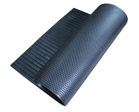 Anti Slip Reclaimed Rubber Livestock Mats 19mm Thickness Impact Resistant