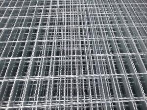 Quality non slip safety grating welded steel grating serrated steel grating for sale