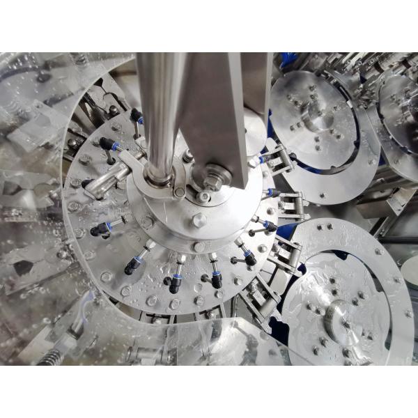 Automatic 8000bph Pet Bottle Water Filling Machine with steel structure