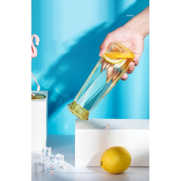 Transparent Glass Drinking Water Bottles , Glass Sports Bottle With Diamond Lid