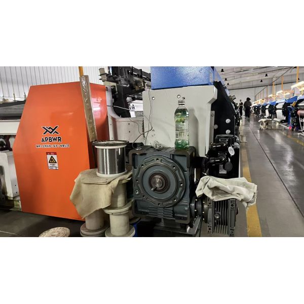 2.2kw Precision Wire Mesh Weaving Machine Automated Mesh Creation 1600mm Width