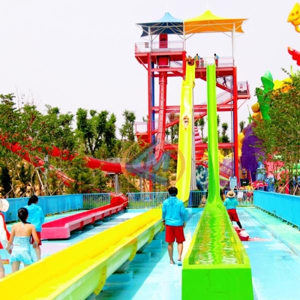 Commercial Use Big Trumpet Water Slide Abundant Color For Adult Teenager