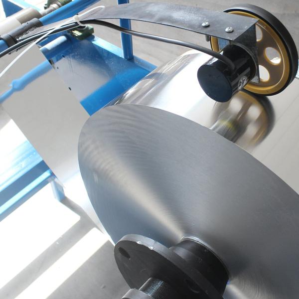 Electric Driven Manual Stretch Film Rewinding Machine for Plastic Packaging Material