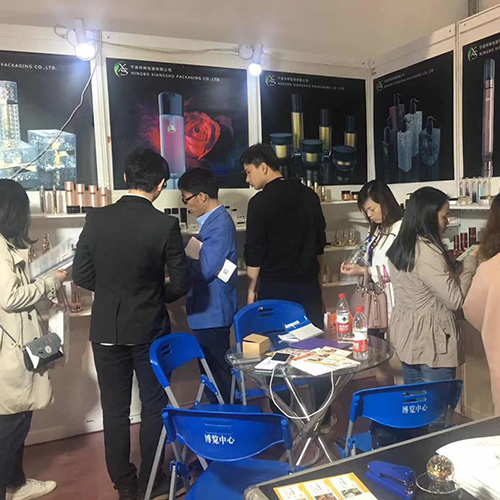 500Ml 300Ml Bottles 28/410 PE Trigger/Sprayer Spray with 100% Inspection