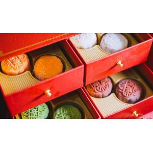 Quality CMYK 4 Color Cookie Packaging Box Flip Top Gift Hard Elegant Mooncake Box for sale