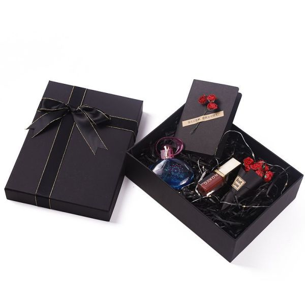 Ribbon Bow Tie Gift Box Packaging Lid And Base Luxury Gift Paper Packaging Boxes