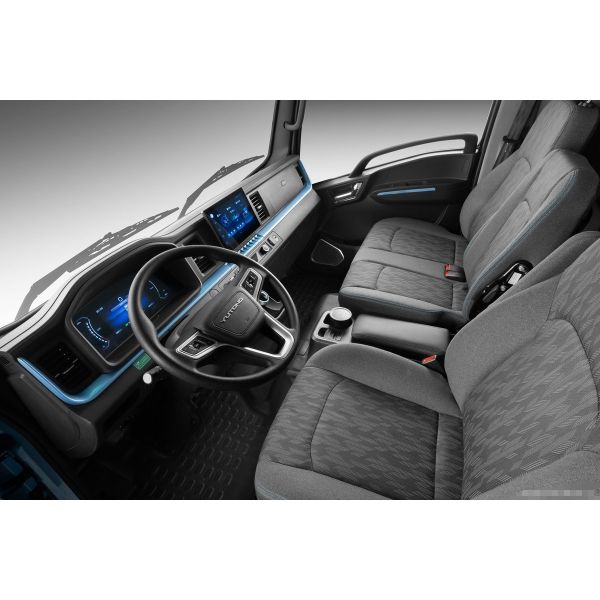 4.5t 4.2m Electric Van Truck 4x2 Automatic All Electric Cargo Van