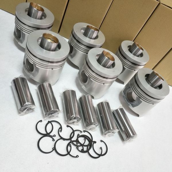 Truck / Car Diesel Engine Piston For Mitsubishi 6D22 Long Warranty Parts Art Piston Japan ME052588