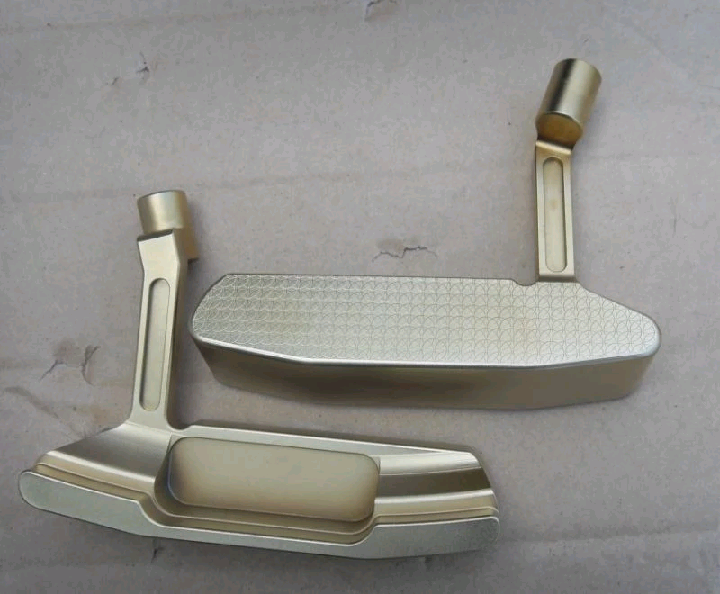Fashionable Design Stainless Steel Casting Golf Right Handed Stainless Steel Shafted Putter Heads
