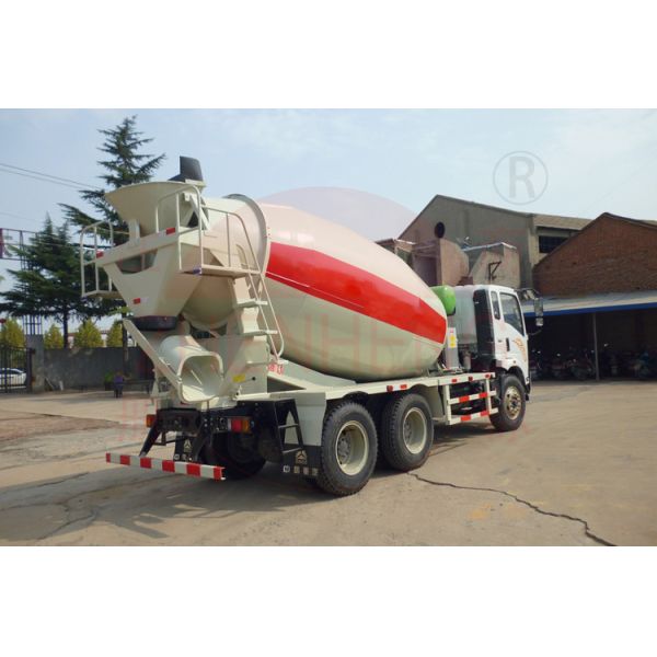 Transit 6cbm Truck Mounted Concrete Mixer, Low Angle Cement Delivery Trucks