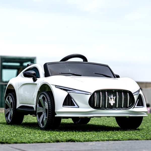 14kg Gross Weight Ride On Toy Multi-Functional Children's Electric Car with LED Music