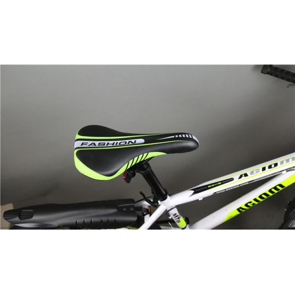 26 inch Shimano 21 speeds disc brake hi-ten steel special shape mountain bicicle MTB with fender