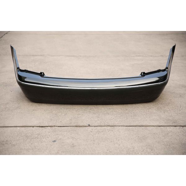 2002 2003 2004 2005 Volkswagen Passat B5 Rear Bumper Painted 3BD 807 417