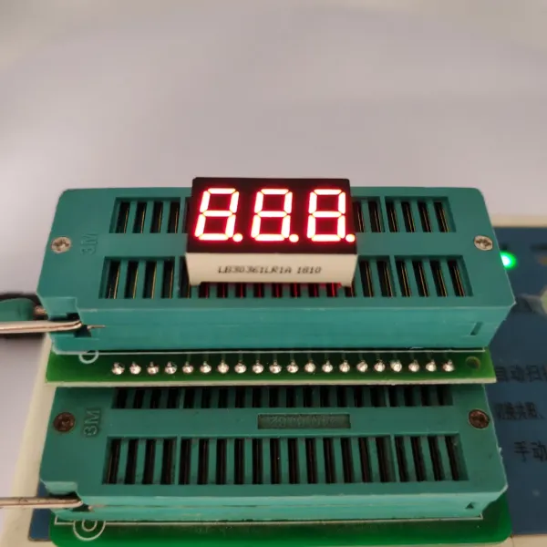 Red 0.36" 3 Digit 7 Segment LED Display for Temperature/Humidity Indicator