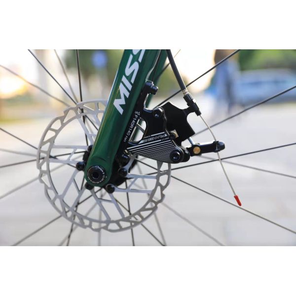 22 Speed Aluminum Alloy Road Bike R7020 700C Bicycle For Men Lightweight And Advanced