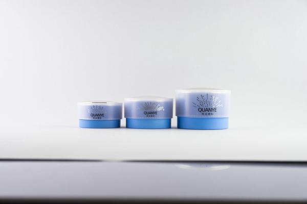 Buy Smooth Surface Small Plastic Jars With Lids / Plastic Container Jars at wholesale prices