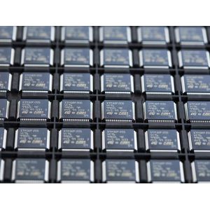 STMicroelectronics M25PX80 Programable Music Ic Chip Microcontroller Python