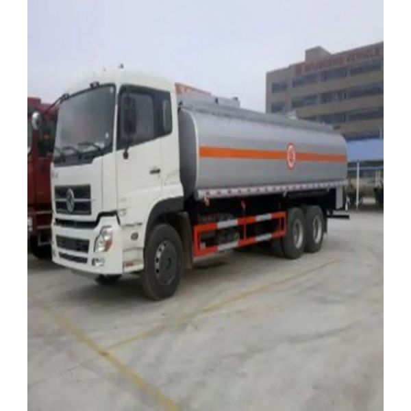 Dongfeng 30Cbm 8X4 12 Tires Fuel Oil Tank Truck Full Road Condition Gasoline Petroleum Diesel Fuel Delivery Tank Truck