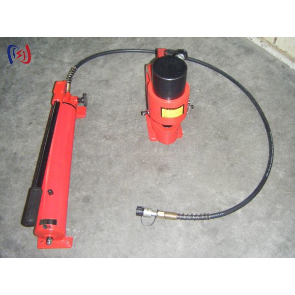 Portable Hydraulic Punching Kit With Interchangeable Die Sets