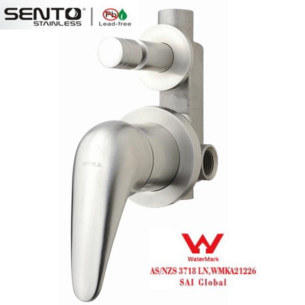 simple style design bathroom faucet shower mixer with watermark