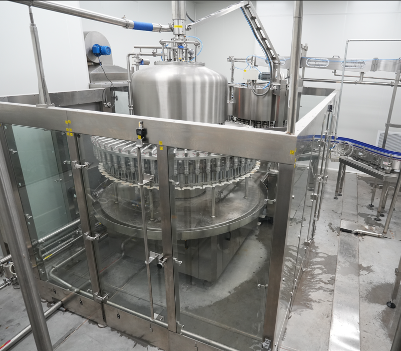 Quality PLC PET Bottle Plastic Capping Machine Automatic High Speed Capper for sale