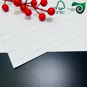 Quality FSC 275gsm 325gsm Single Coated Freezer Paper Roll Food Packaging for sale