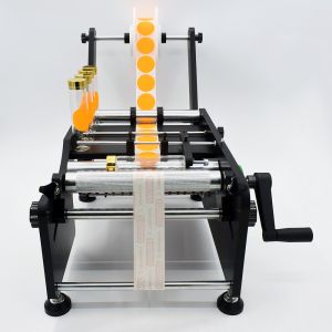 Plastic bottle labeling machine, sticker labeling machine