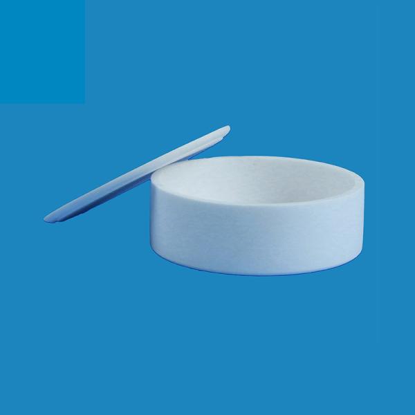 Industrial application of alumina ceramic plates in machinery