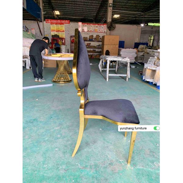 Fancy Gold Wedding chair stackable luxury design white cushion